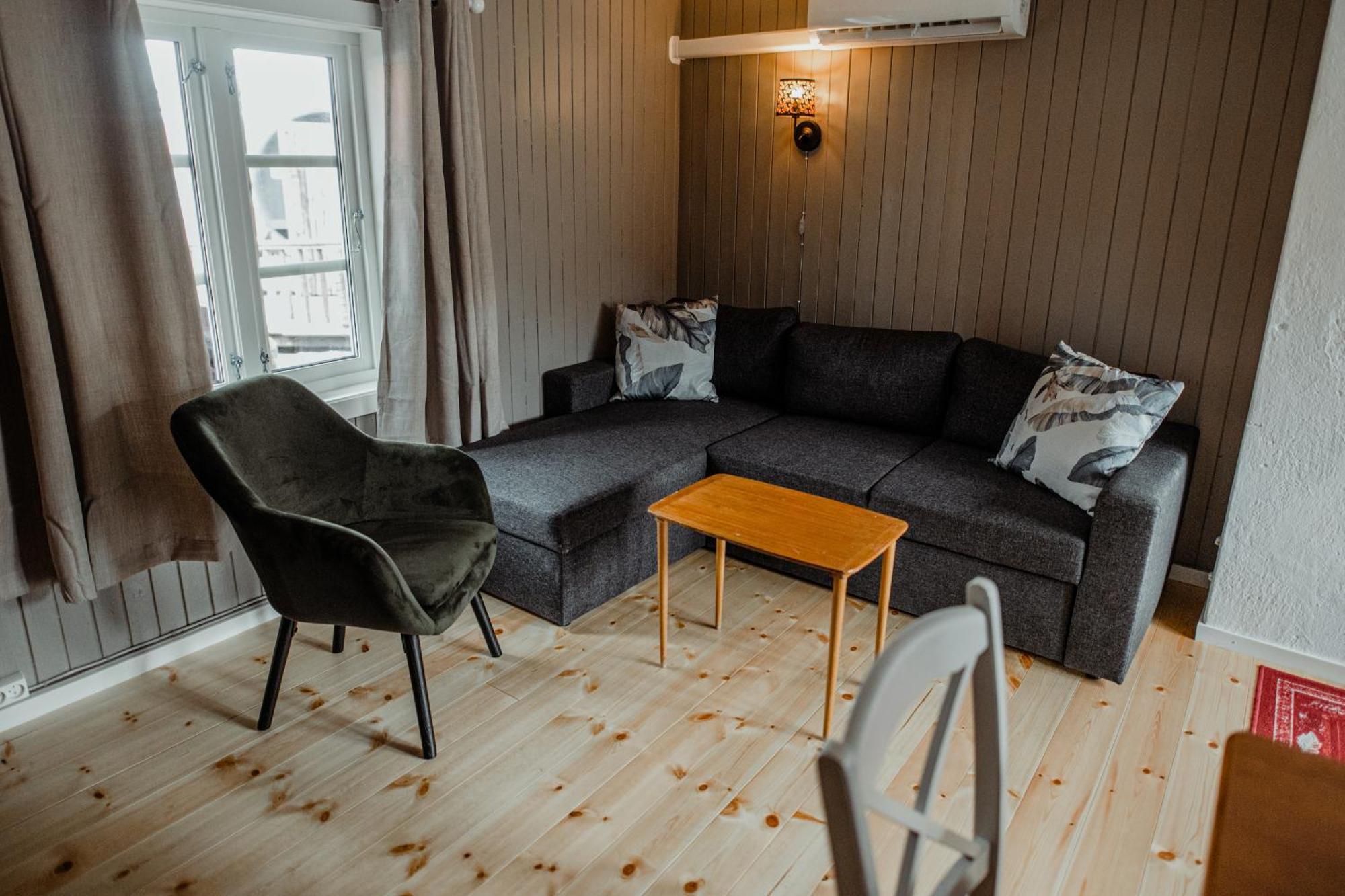 Kraemmervika Havn Ballstad Rum bild
